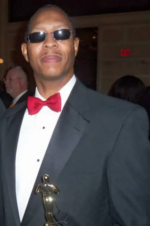 Tarif Ghazi interpretando a Stalker