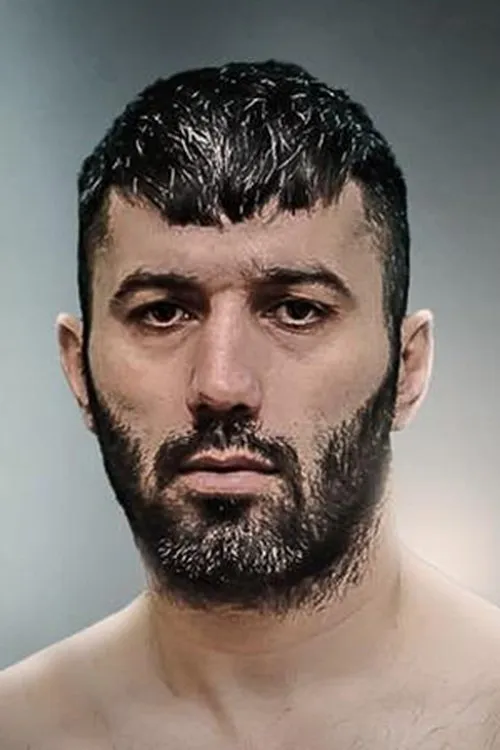 Taryel Jafarov interpretando a Self