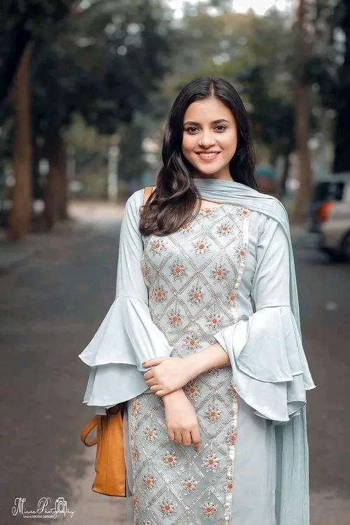 Tasnuva Tisha — personaje: Tushi