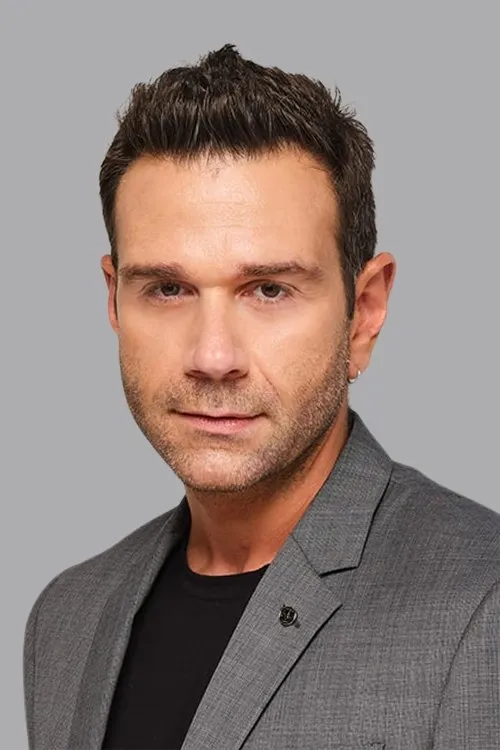 Tasos Iordanidis — personaje: Konstadinos