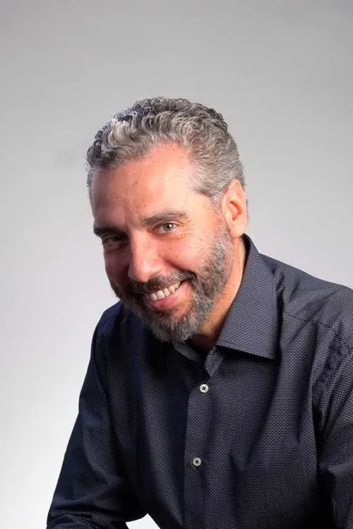 Tassis Christoyannis interpretando a Germont