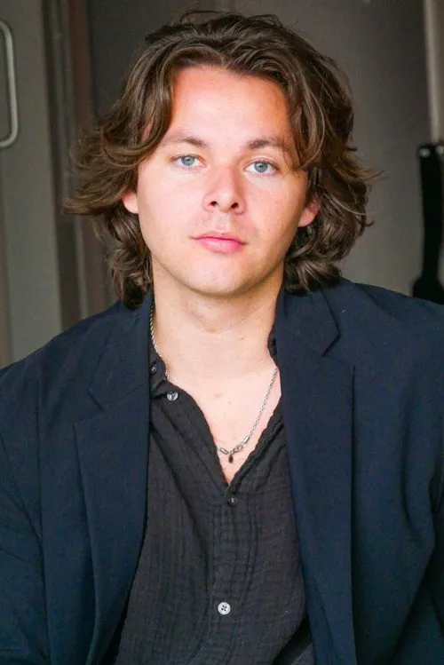 Pedro Lucero ha trabajado con Tate Dewey en 1 ocasiones