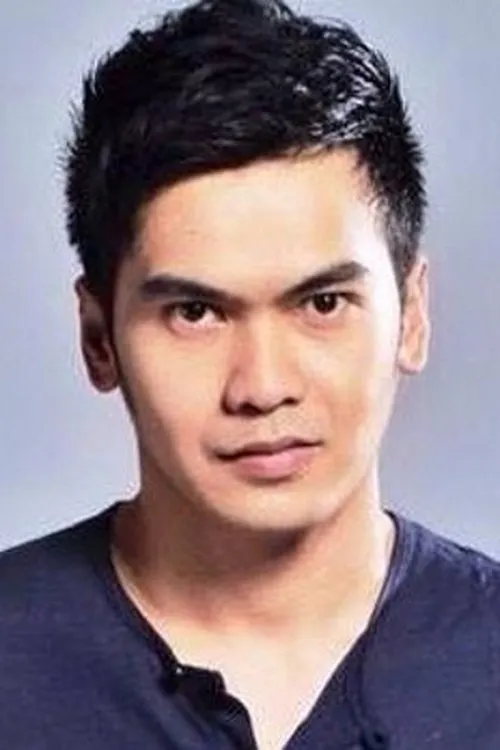 Yusof B. Mohd Kassim ha trabajado con Taufiq Saini en 1 ocasiones