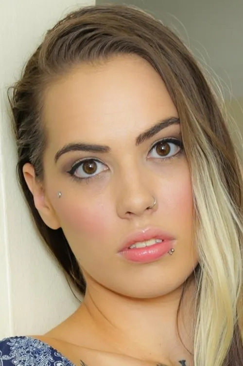 Taurus Angel interpretando a