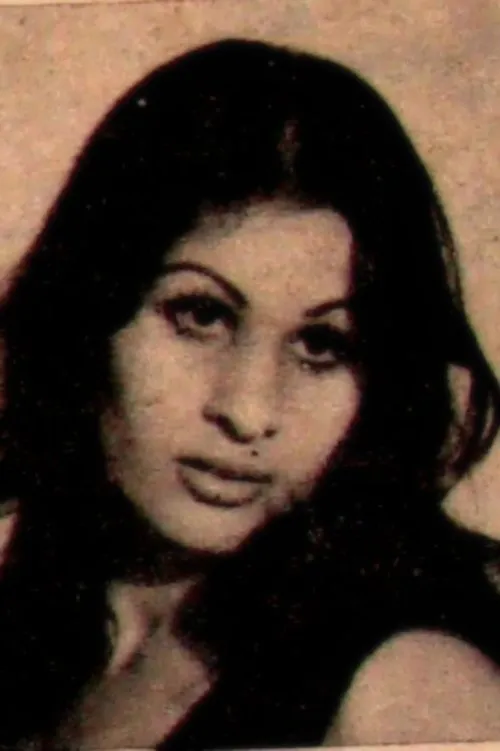 Yadolla Shirandami ha trabajado con Tavoos en 1 ocasiones