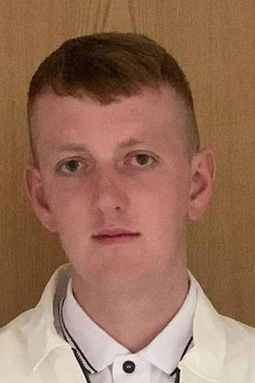 Andrew Smart ha trabajado con Taylor Coyle en 1 ocasiones