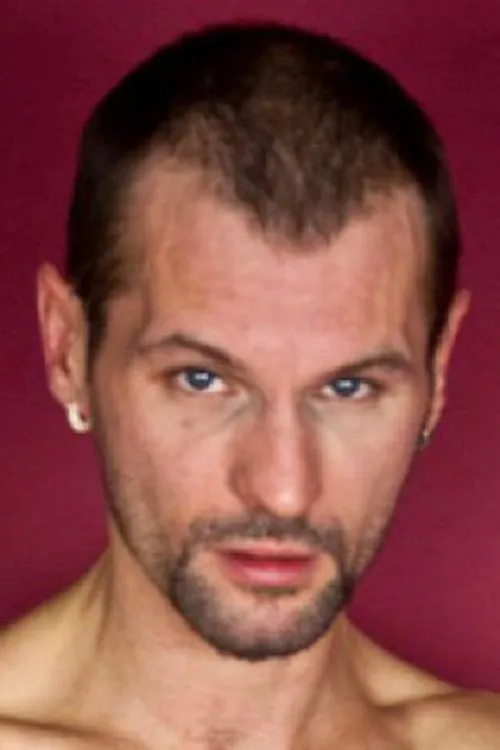 Ivan Daniloff ha trabajado con TBow en 1 ocasiones