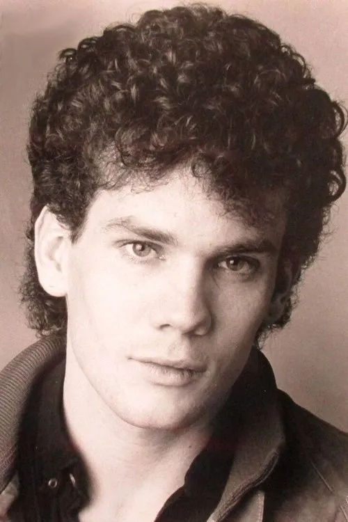 Hugh Jarrett ha trabajado con Ted Marcoux en 1 ocasiones