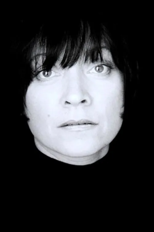 Teresa Roby interpretando a Júlia