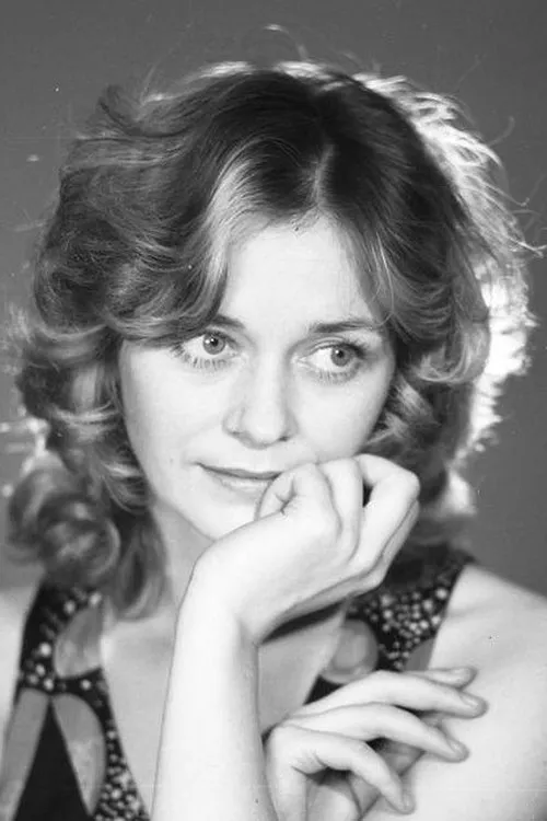 Teresa Sawicka interpretando a matka Moniki