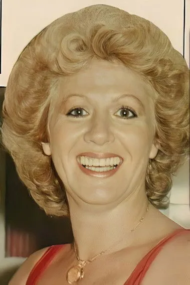 Patrícia Lucchesi ha trabajado con Terezinha Elisa en 1 ocasiones