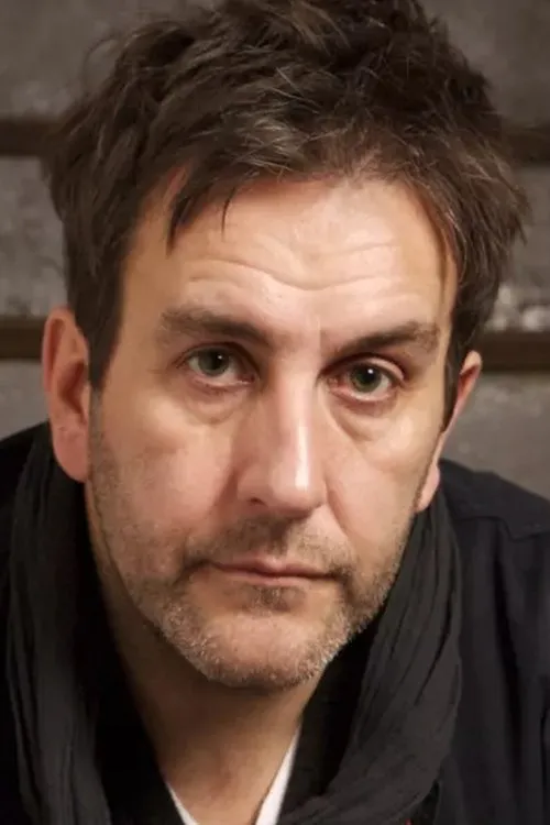 Terry Hall interpretando a 