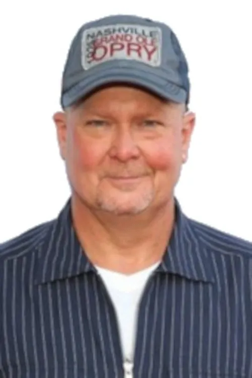 Terry Lawrence interpretando a Dep. Calvin Reese