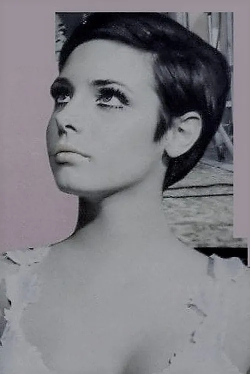 Tery Hare interpretando a Mia