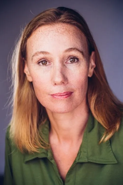 Paul Trimmer ha trabajado con Tessa Mitchell en 1 ocasiones