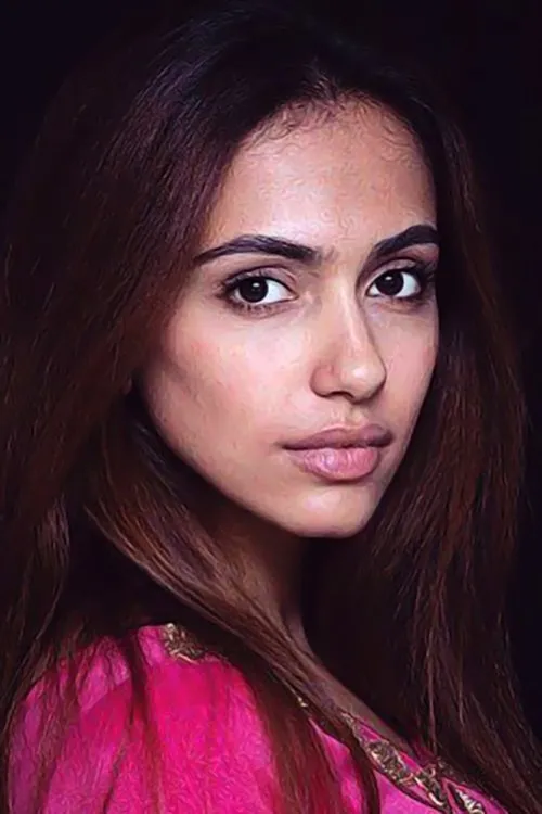 Niki Aneja Walia ha trabajado con Tessa Vellara en 1 ocasiones