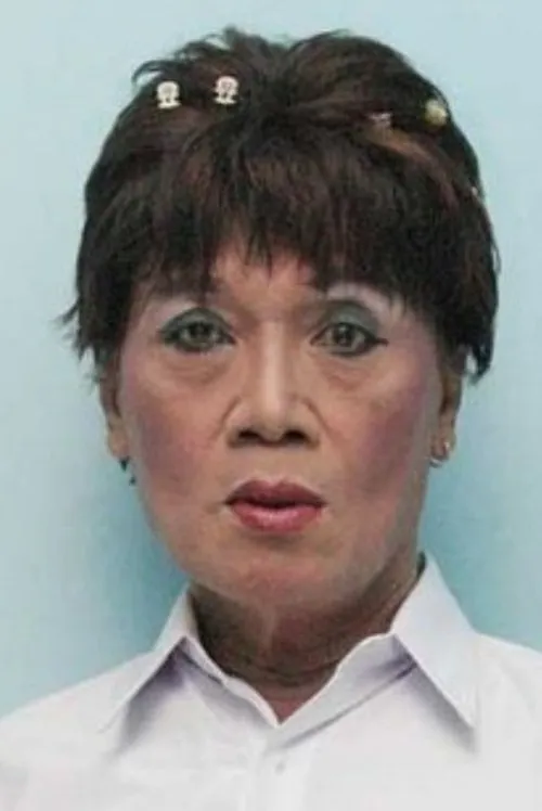 Adzana Bing Slamet ha trabajado con Tessy en 1 ocasiones