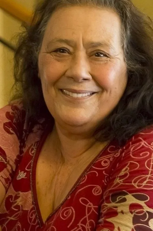 Teuda Bara interpretando a 