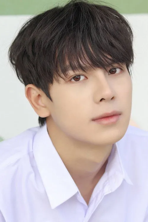 Ceri Thu Hà ha trabajado con Thái Vũ en 1 ocasiones