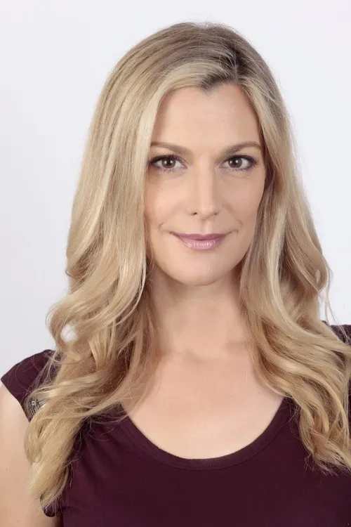 Thea Gill interpretando a Gail Porter (Abbie's Mother)