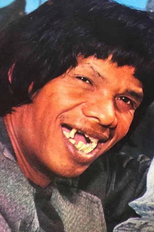 Somkuan Krajangsat ha trabajado con Thep Tienchai en 1 ocasiones