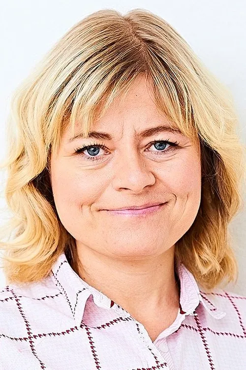 Therese Brink-Jacobsen — personaje: Mette Andersen