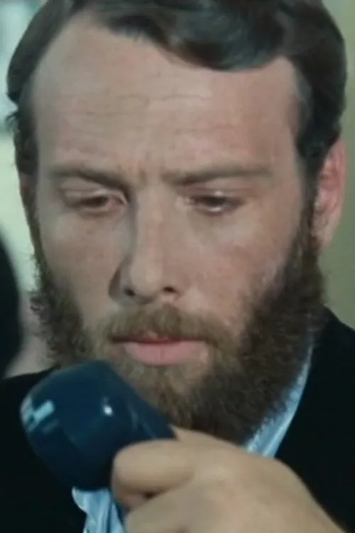 Edmond Bernard ha trabajado con Thierry Dewavrin en 1 ocasiones