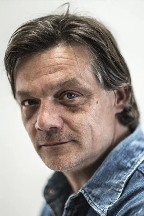 Aurore Broutin ha trabajado con Thierry Levaret en 2 ocasiones