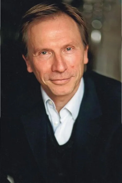 Danièle Hazan ha trabajado con Thierry Ragueneau en 7 ocasiones