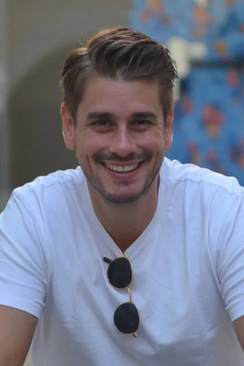 Thodoris Frantzeskos — personaje: Panagis