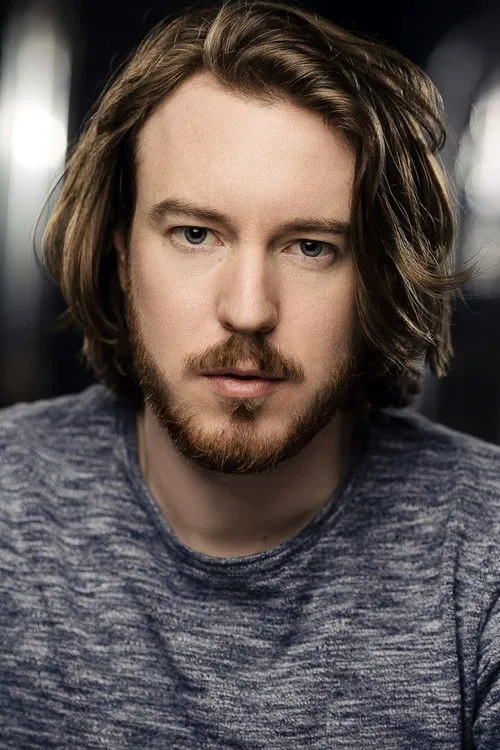 Jade Hobday ha trabajado con Thomas Beatty en 1 ocasiones