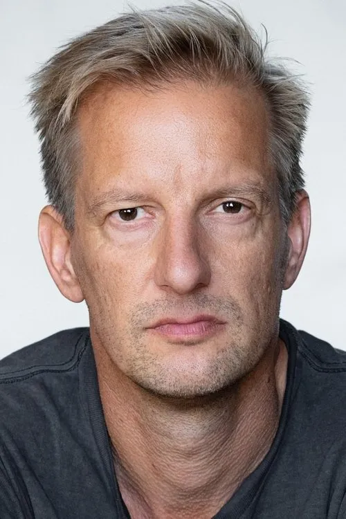 Yvonne Andersen ha trabajado con Thomas Biehl en 2 ocasiones