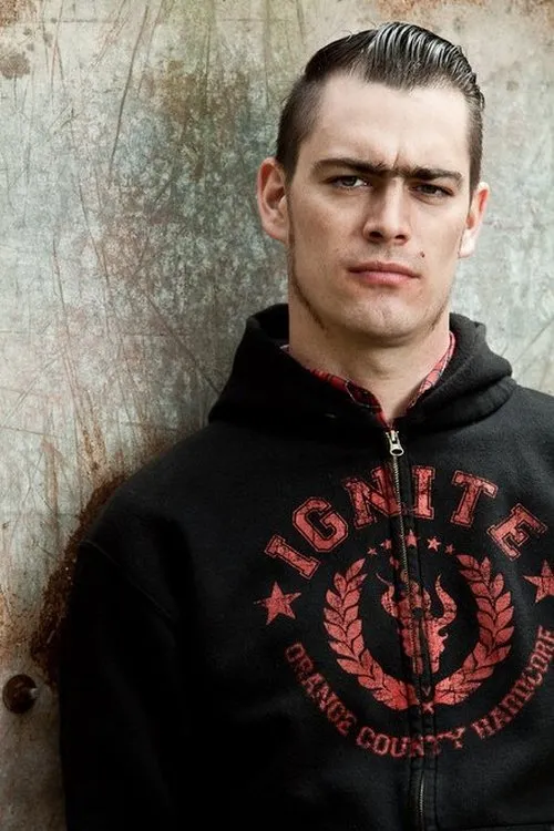 Johan Olsen ha trabajado con Thomas Bredahl en 1 ocasiones