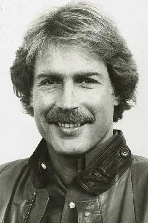 Adam Falik ha trabajado con Thomas Brunelle en 1 ocasiones