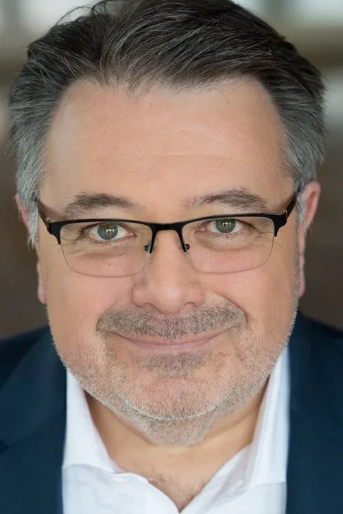 Mireille Lévesque ha trabajado con Thomas Graton en 1 ocasiones