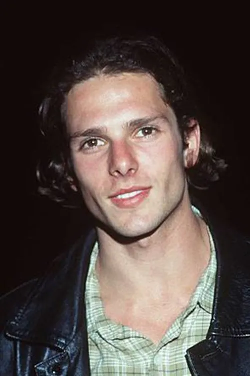 Thomas Magiar — personaje: Christian Mueller