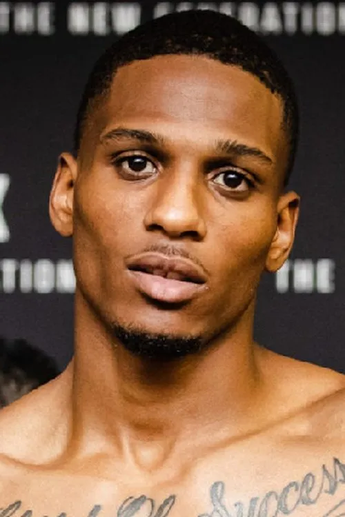 Thomas Mattice interpretando a Self