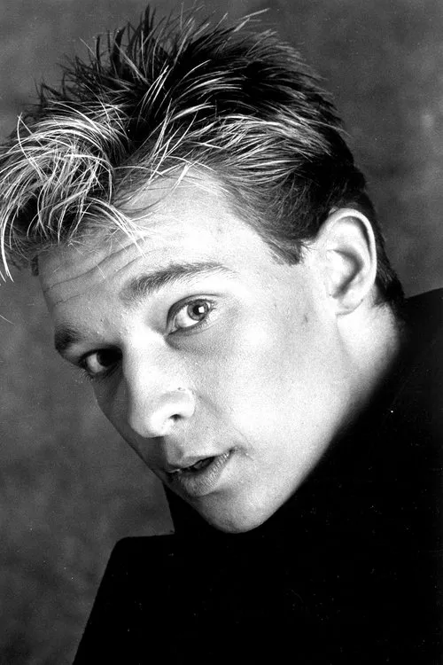 Thomas Nock interpretando a Helmut