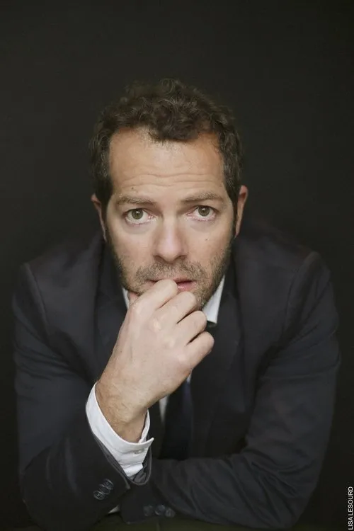 Thomas Walch — personaje: Max