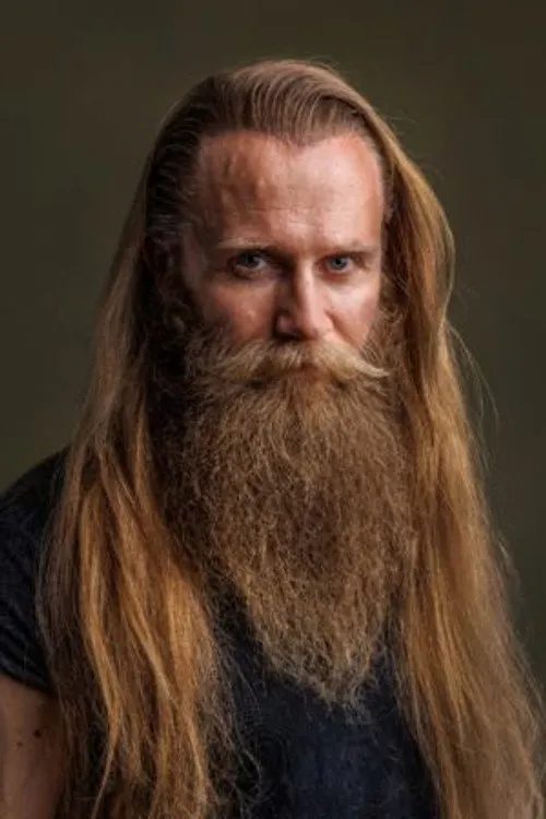 Ross Kolby ha trabajado con Thor Rosland en 1 ocasiones