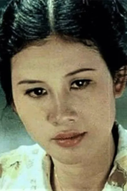 Thúy An interpretando a Thùy Dung