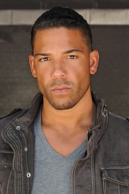 Paul Kreppel ha trabajado con Tiago Roberts en 1 ocasiones