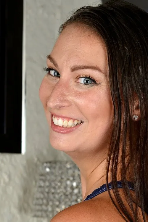 Tiffany Tailor ha trabajado con Tiffany Cane en 2 ocasiones