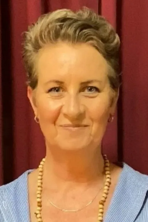 Christine Basson ha trabajado con Tiffany Kelly en 1 ocasiones