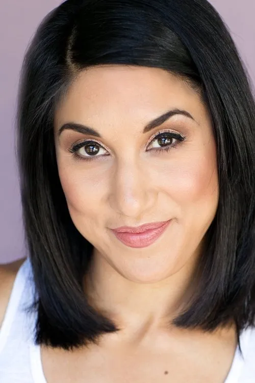 Tiffany Mualem interpretando a Sam