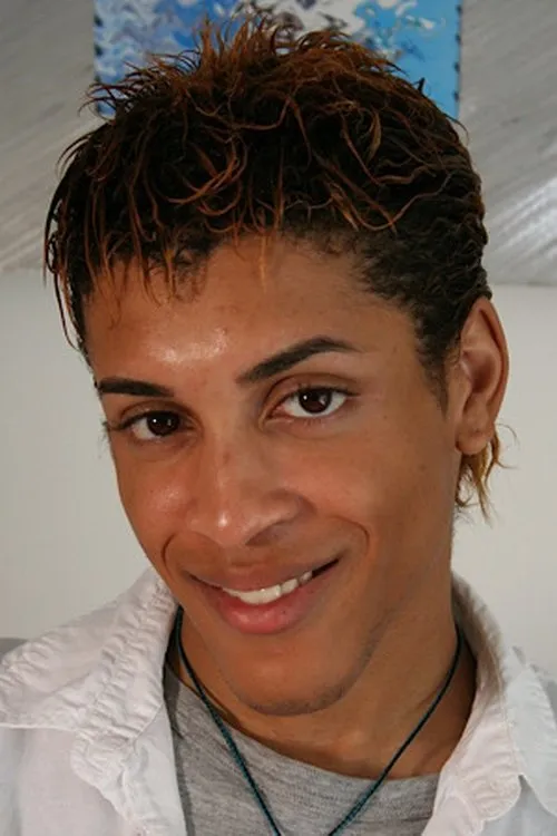 Raul Mendez ha trabajado con Tiger Le en 8 ocasiones