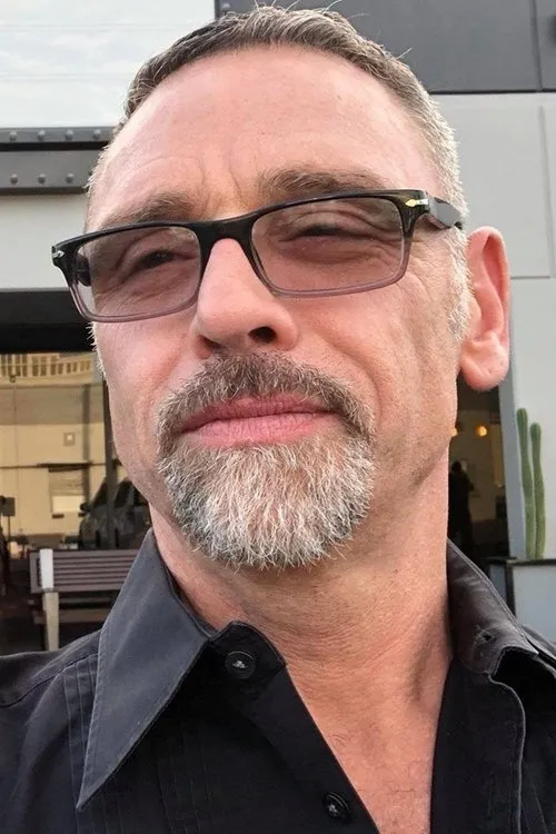 Mike Guzman ha trabajado con Tiger Martina en 1 ocasiones