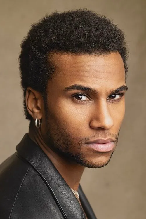 Tijan Njie interpretando a Robert Pilatus