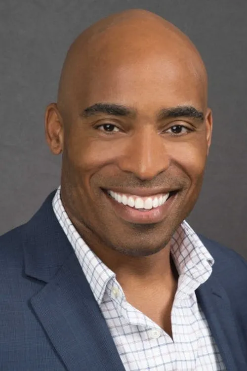 Tiki Barber interpretando a Self