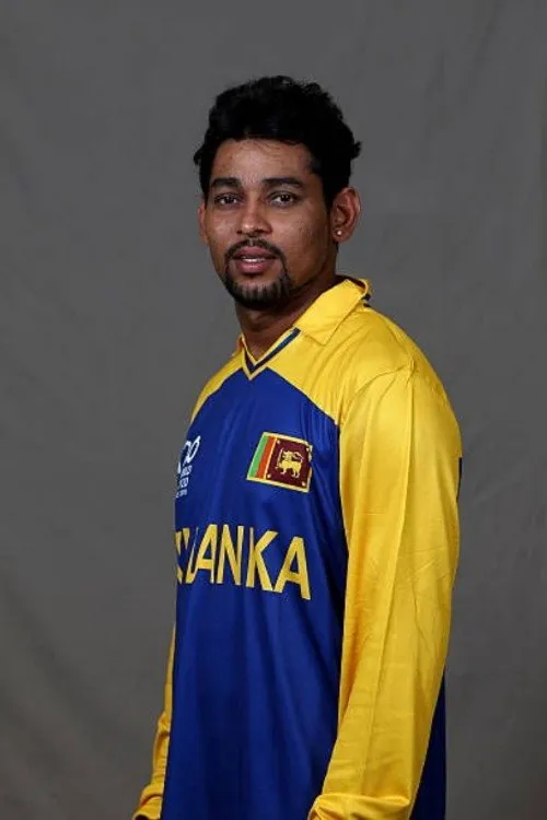 Tillakaratne Dilshan interpretando a Tillakaratne Dilshan